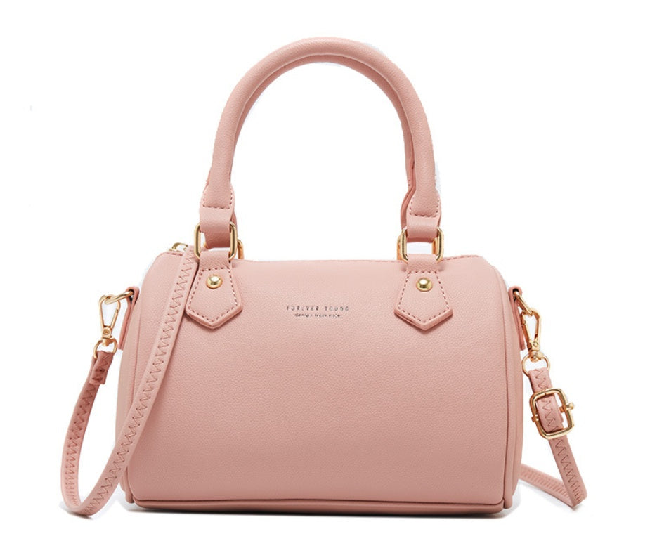 Elegante hellbraune Kissentasche für Damen – schicke diagonale Handtasche für den Alltagsstil.