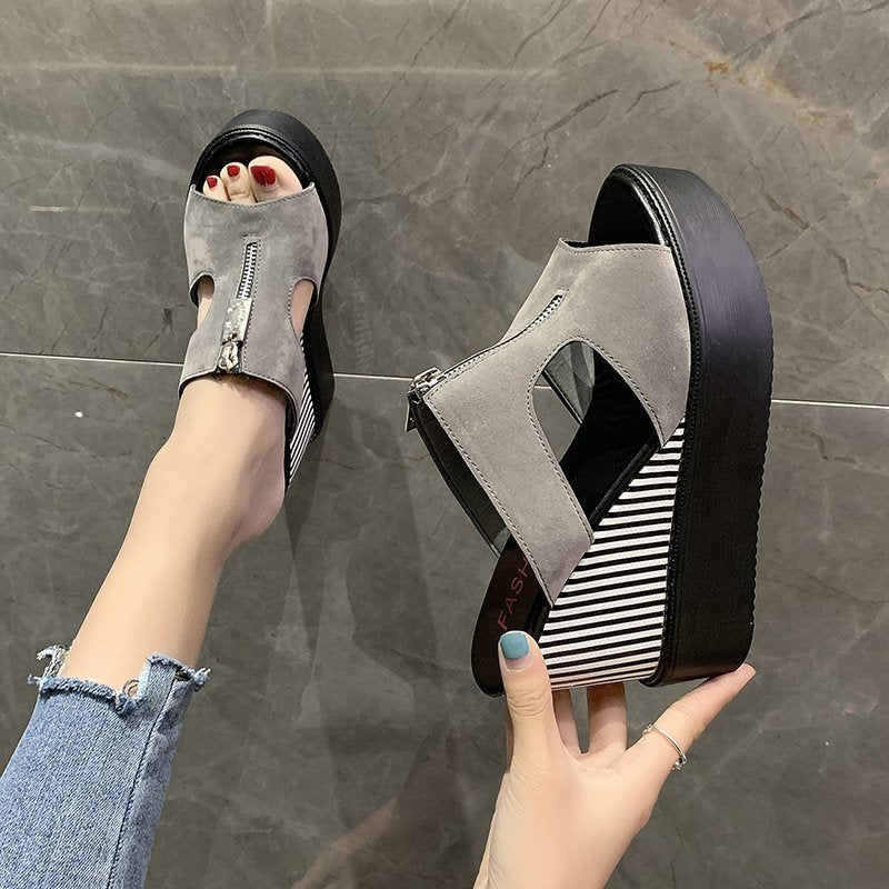 Neue Stil Muffin Bottom Inner Erhöhung Sandalen Hohl Fisch Mund