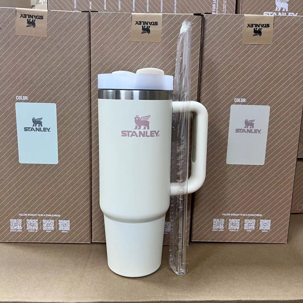 Stanley Becher mit Griff, Strohhalmdeckel, Edelstahl, 30 oz, vakuumisolierter Autobecher, doppelwandiger Thermobecher für unterwegs 