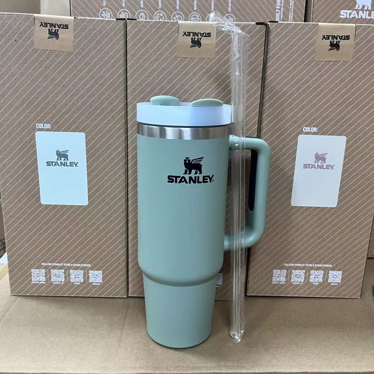 Stanley Becher mit Griff, Strohhalmdeckel, Edelstahl, 30 oz, vakuumisolierter Autobecher, doppelwandiger Thermobecher für unterwegs 