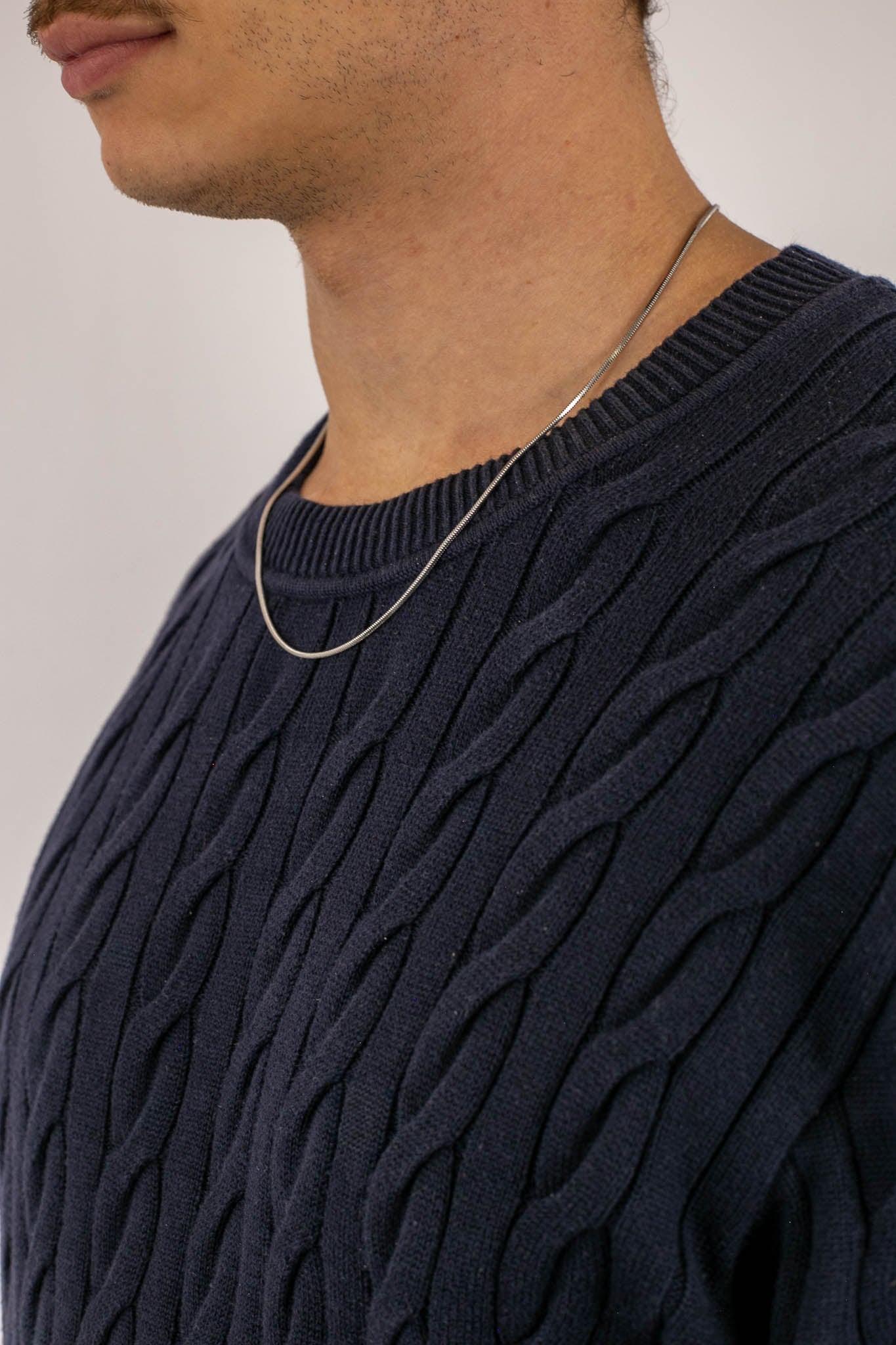 SQUARE CHAIN