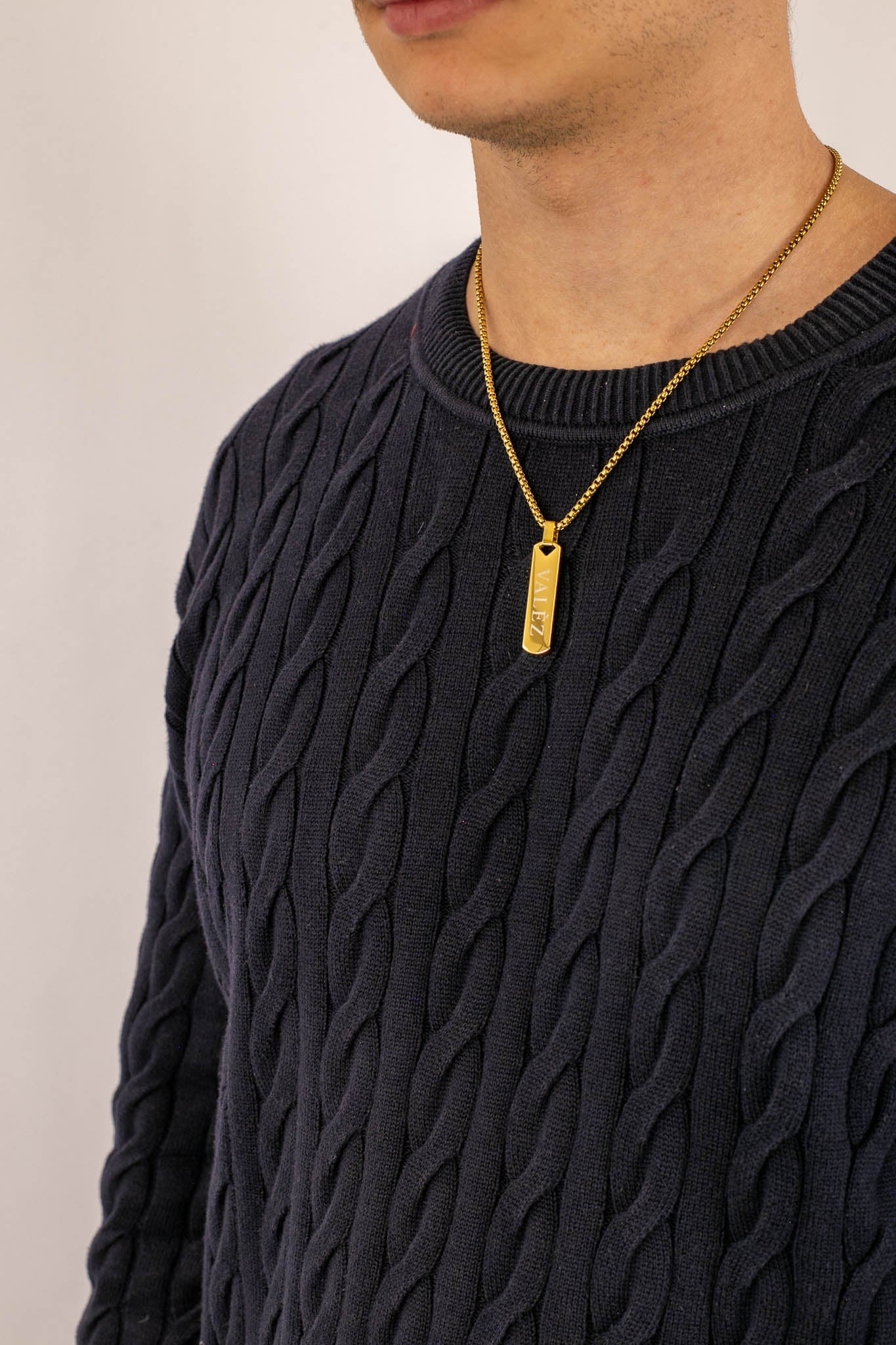 VALÈZ CHAIN
