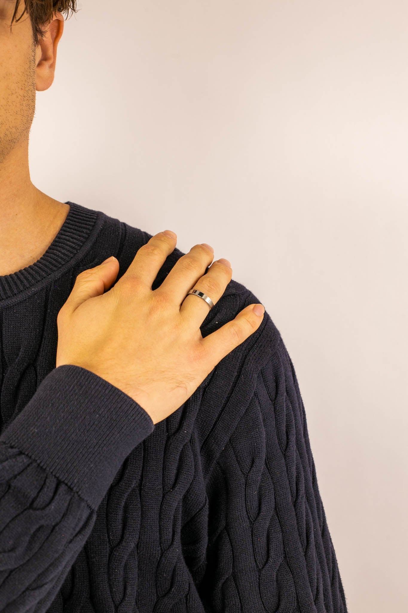 ESSENTIAL RING