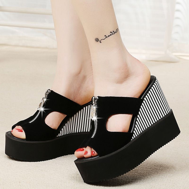 Neue Stil Muffin Bottom Inner Erhöhung Sandalen Hohl Fisch Mund